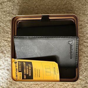 Carhartt Tri Fold Leather Wallet in tin box